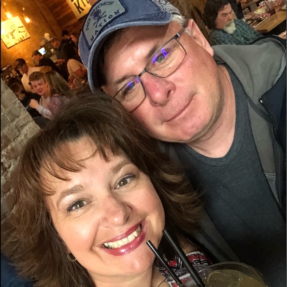 Meet your Posher, Pebbles - Picture 3 of 3